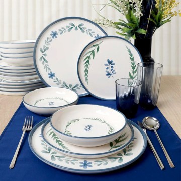 18-delige keramische serviesset — wit/blauw/groen