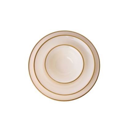 18-delige serviesset van porselein, beige met gouden accenten