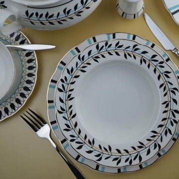 26-delige serviesset van porselein, wit/blauw/zwart