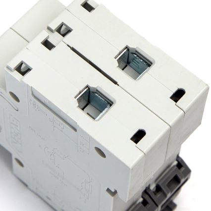 Aigostar - Disjoncteur bipolaire 2P-50A-C 230-400V