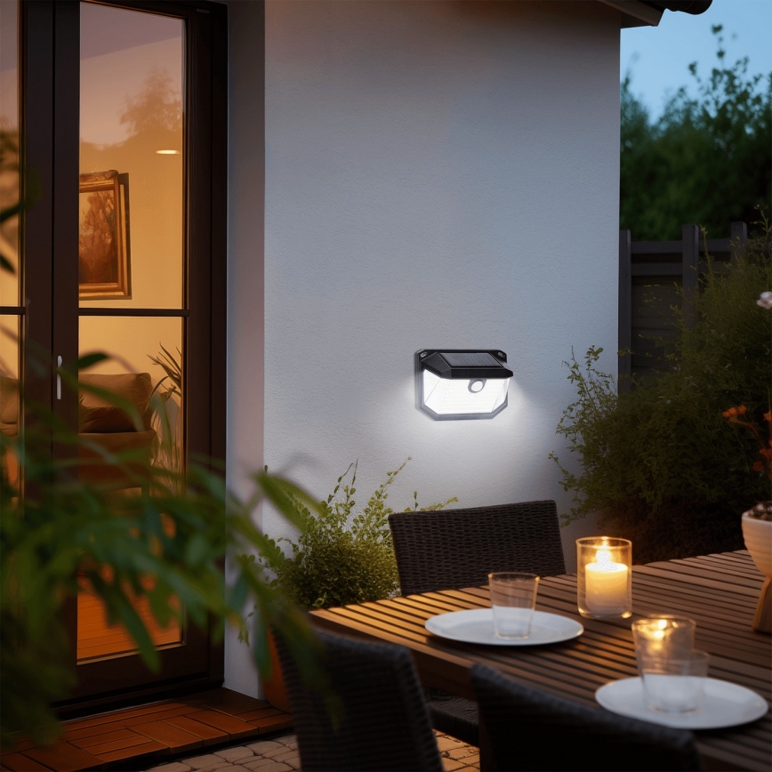 Aigostar - LED Solar wandlamp met sensor LED/0,8W/5,5V 1200 mAh 6500K IP65