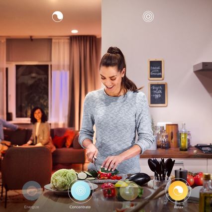 Ampoule LED à intensité modulable Philips HUE WHITE AND COLOR AMBIANCE GU10/5,7W/230V