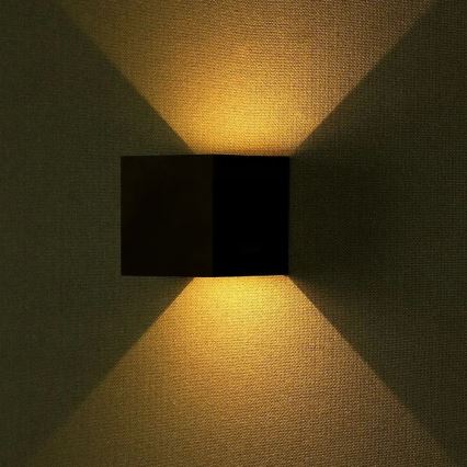 Applique murale d'extérieur LED/11W/230V 4000K IP65 noir