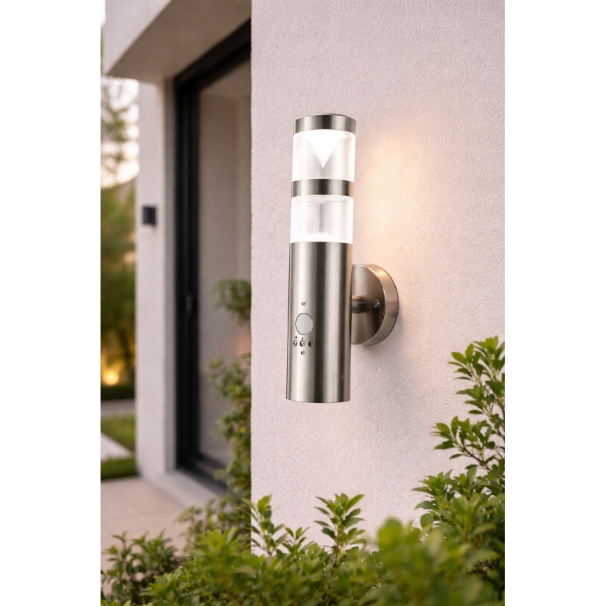 Applique murale extérieure LED avec capteur de mouvement 1xGU10/5W/230V IP44 chrome mat