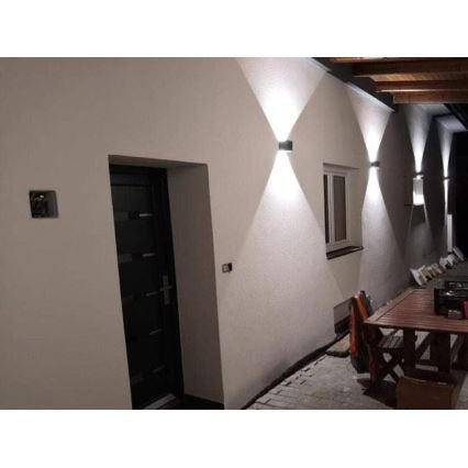 Applique murale LED d'extérieur LED/12W/230V IP54 blanc