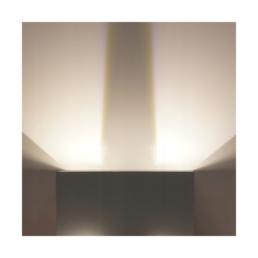 Applique murale LED d'extérieur LED/12W/230V IP54 noir