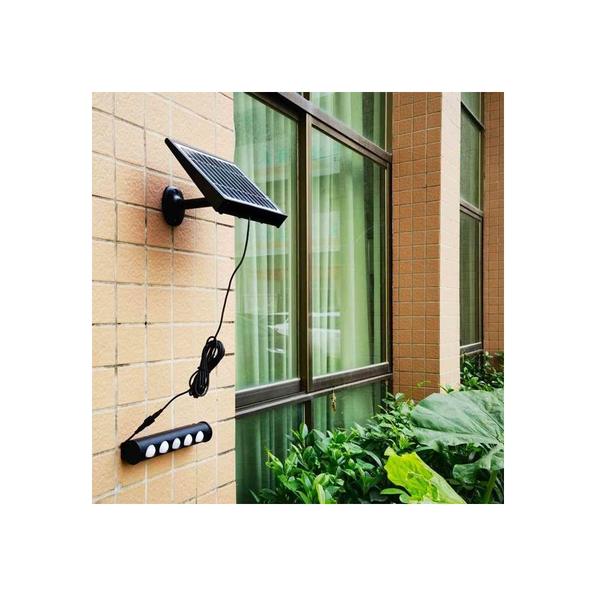 Applique murale solaire avec détecteur LED/8W/3,7V 4000 mAh 4000K IP65