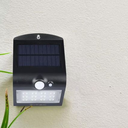 Applique murale solaire LED avec détecteur LED/1.5W/3,7V IP65 noir