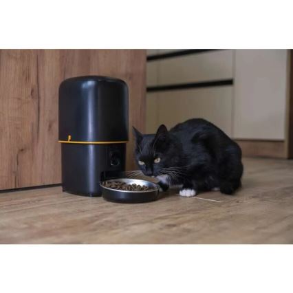 Automatische voerdispenser met microfoon en camera 4l/5V/3xD Wi-Fi