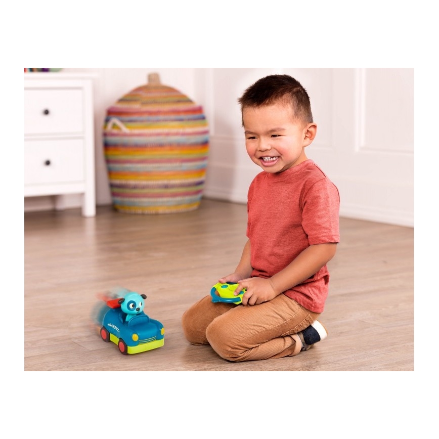 B-Toys - Voiture avec télécommande Chien Woofer 4xAA + 2xAAA