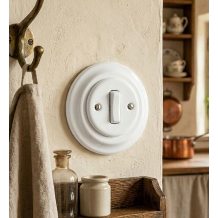 Bohemia-Design - Porseleinen retro enkele schakelaar met afdekraam nr. 6, wit