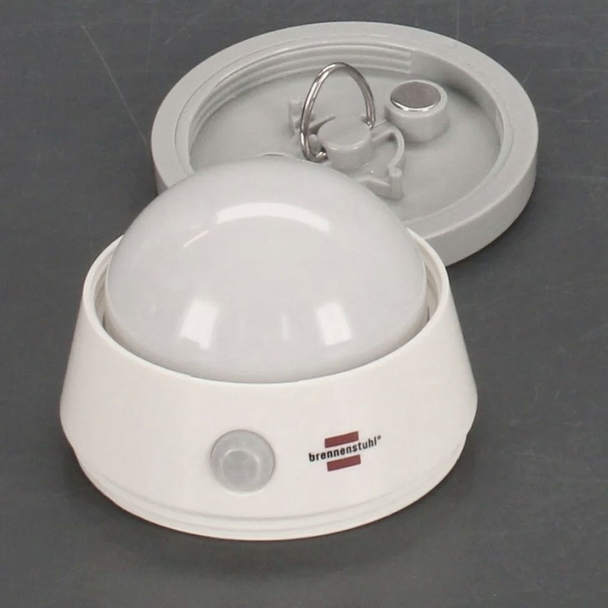 Brennenstuhl - Lampe d'orientation LED avec détecteur de mouvement LED/3xAA 3000K