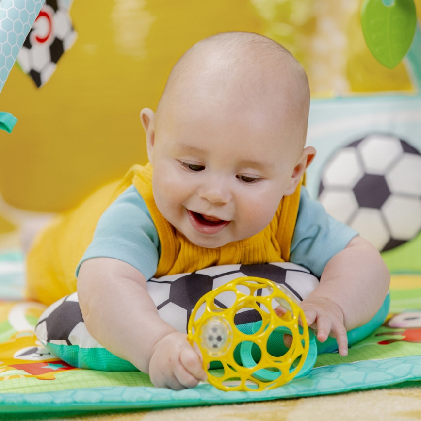 Bright Starts - Baby speelkleed OBALL GRIP & KICK 3xAA