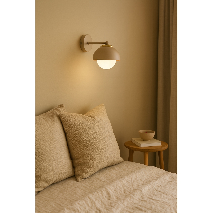 Brilagi - Applique murale 1xE27/60W/230V beige/doré