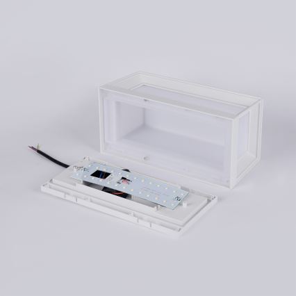 Brilagi - Applique murale d'extérieur LED avec détecteur PARKER LED/12W/230V blanc IP44