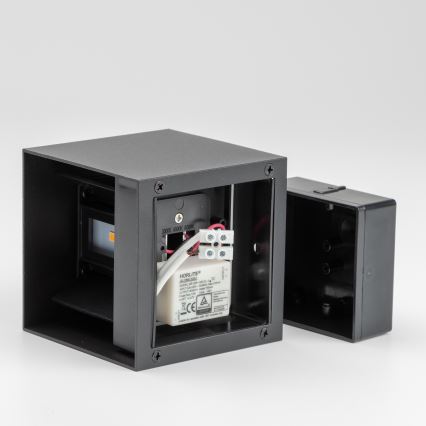 Brilagi - Applique murale extérieure CUBE LED/6W/230V IP54