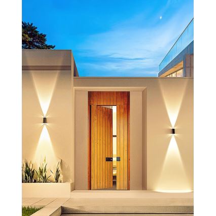 Brilagi - Applique murale solaire PYRAMID LED/2W/3,2V 1300 mAh IP54