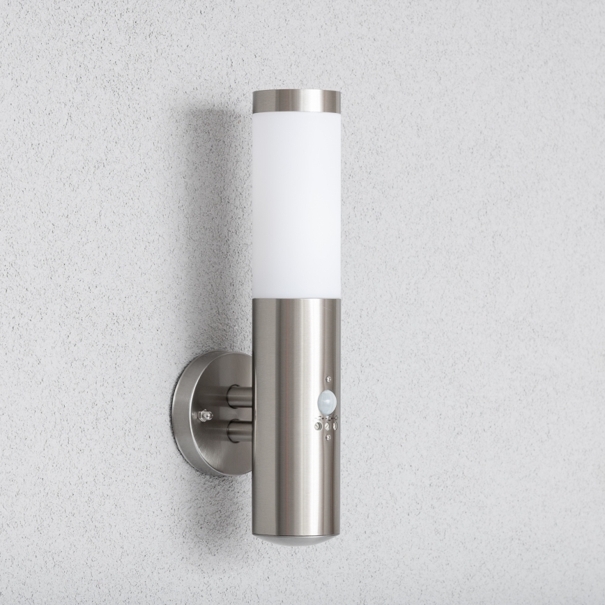 BRILAGI - Buitenwandlamp met sensor ELIA 1xE27/20W/230V IP44 mat chroom