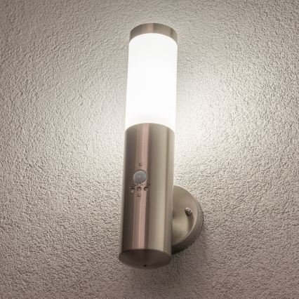 BRILAGI - Buitenwandlamp met sensor ELIA 1xE27/20W/230V IP44 mat chroom