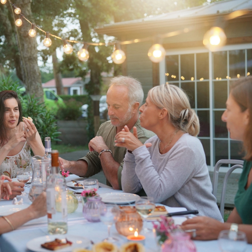 Brilagi - Guirlande décorative LED d'extérieur GIRLANDA 18xE12/0,6W/230V 13m noire IP44 blanc chaud