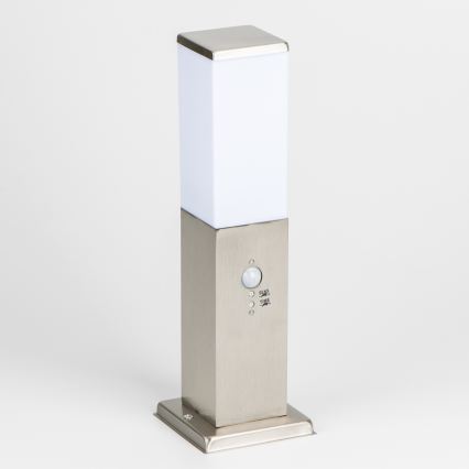Brilagi - Lampe d'extérieur avec détecteur NOVA 1xE27/15W/230V 40 cm IP44 chrome mat