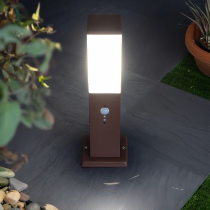 Brilagi - Lampe d'extérieur avec détecteur NOVA 1xE27/15W/230V 40 cm IP44 marron