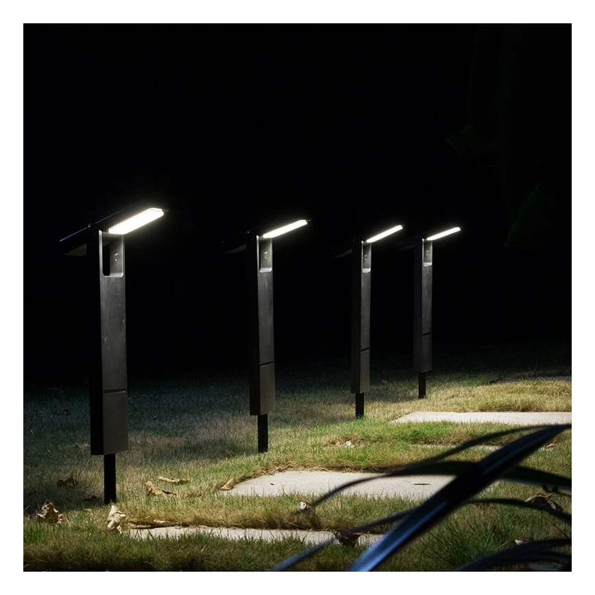 Brilagi - Lampe solaire LED SUN SPIKE LED/4W/3,7V 2200 mAh IP44