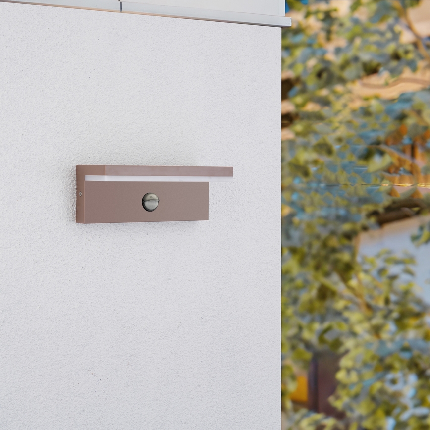 Brilagi - Applique murale d'extérieur LED avec détecteur TESSI LED/10W/230V marron IP54
