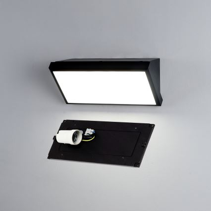 Brilagi - Applique murale extérieure LED dimmable TRIANGLE 1xE27/6W/230V 2700-6500K IP65 noir