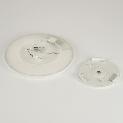 Brilagi - LED Badkamer plafondlamp ULTRA SLIM LED/12W/230V diameter 22,5 cm wit IP54