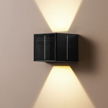 Brilagi - LED Solar Wandlamp SOLAR CUBE LED/2W/3,2V 1300 mAh IP54