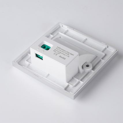 Brilagi - Luminaire d'escalier LED avec détecteur STEP LIGHT LED/1,5W/230V IP44 argenté