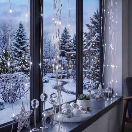 BRILAGI - Rideau de Noël LED 300xLED/8 fonctions/3xAA/USB 1,2m blanc froid
