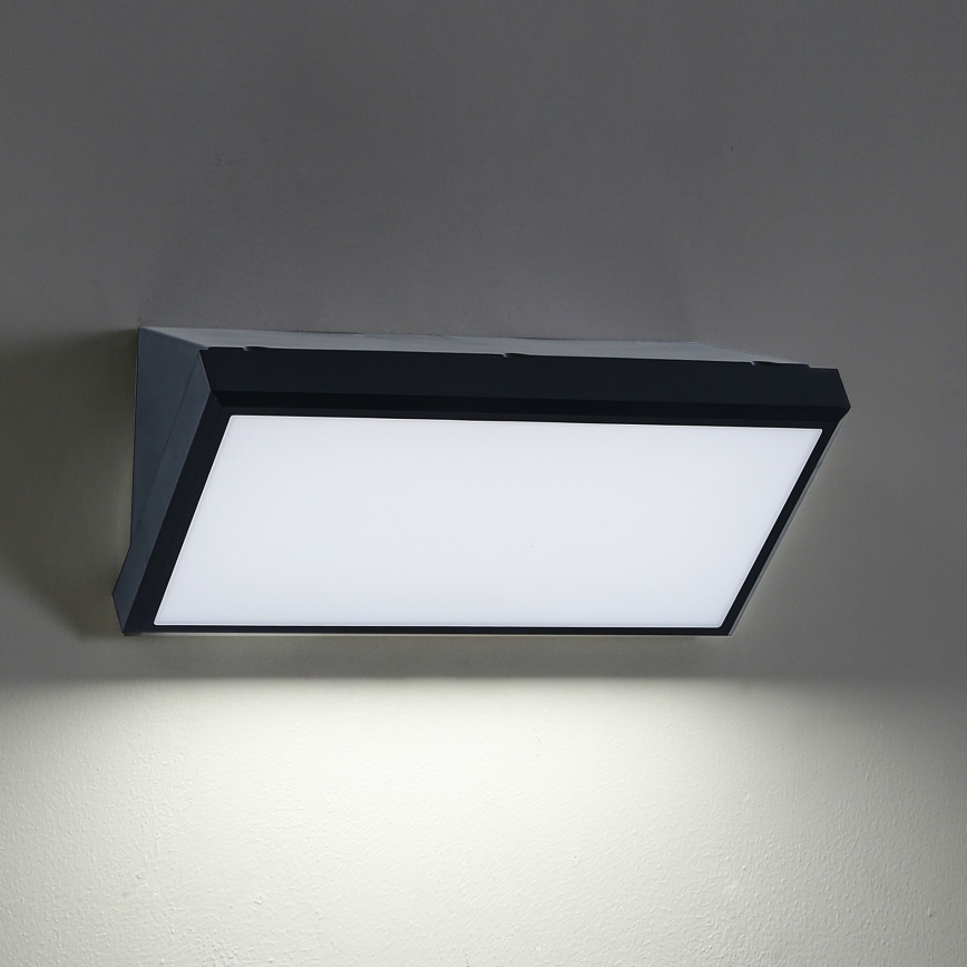 Brilagi - Wandlamp voor buiten TRIANGLE 1xE27/60W/230V zwart IP65