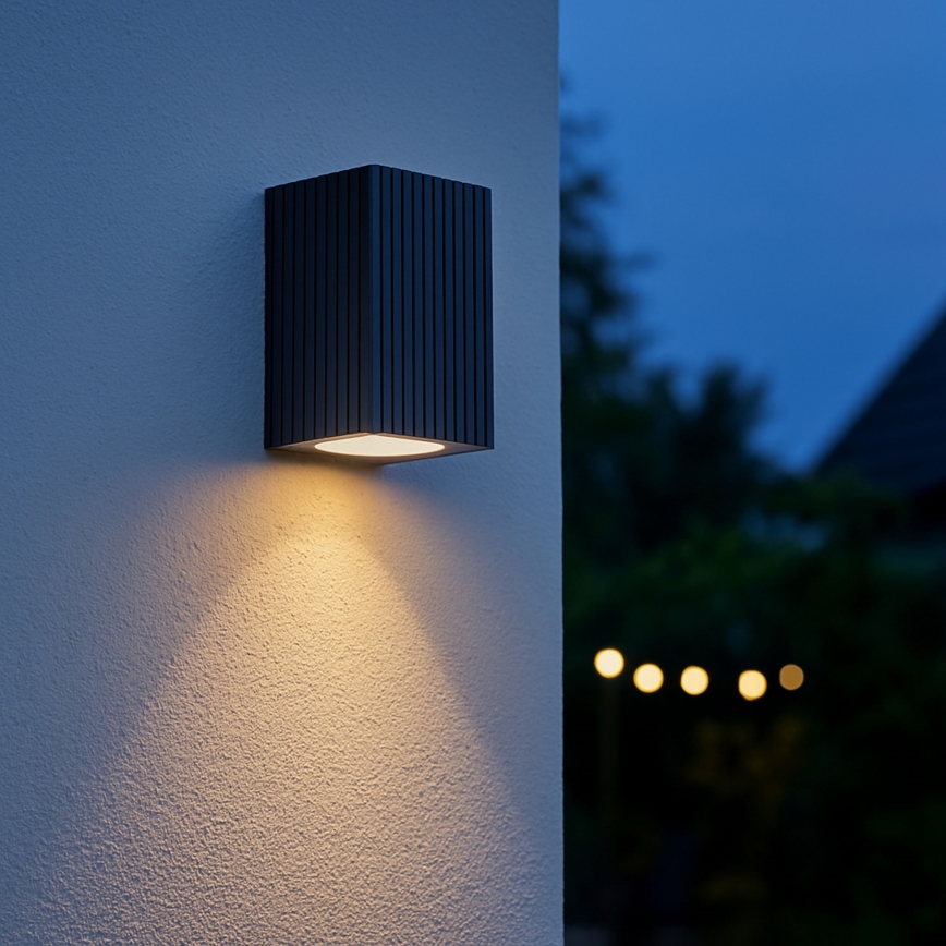 Brilliant - Applique murale extérieure JELANI 1xGU10/10W/230V IP44 noir