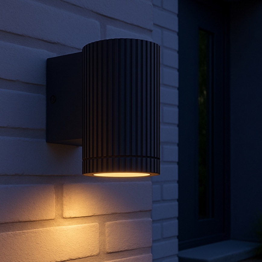 Brilliant - Applique murale extérieure KEOLA 1xGU10/10W/230V IP44 noir