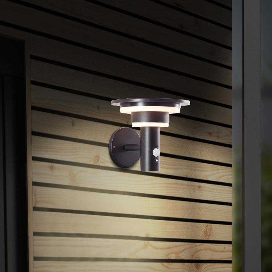 Brilliant - LED Solar wandlamp met sensor GARVINA LED/3W/3,7V 2000 mAh IP44 zwart