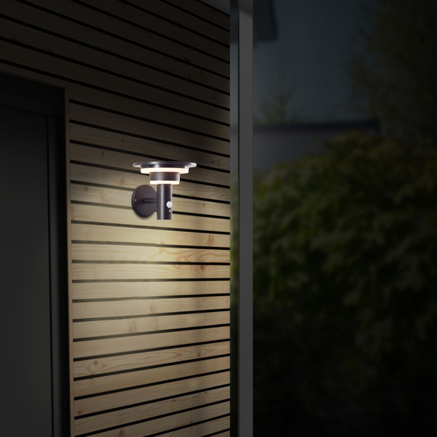 Brilliant - LED Solar wandlamp met sensor GARVINA LED/3W/3,7V 2000 mAh IP44 zwart
