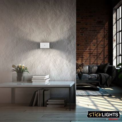 Briloner 3878016 - Applique murale LED rechargeable CHAT avec détecteur de mouvement et détecteur crépusculaire LED/3W/5V 2000 mAh blanche
