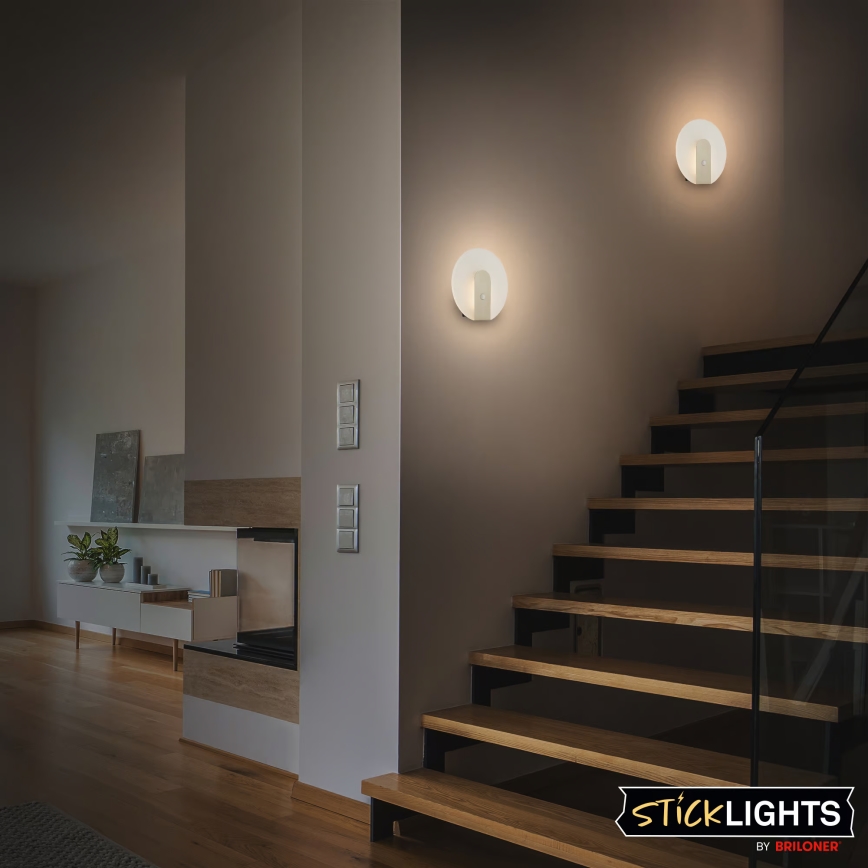 Briloner 3889012 - LED oplaadbare wandlamp met bewegings- en schemersensor TARO LED/2,5W/5V 1800 mAh mat chroom