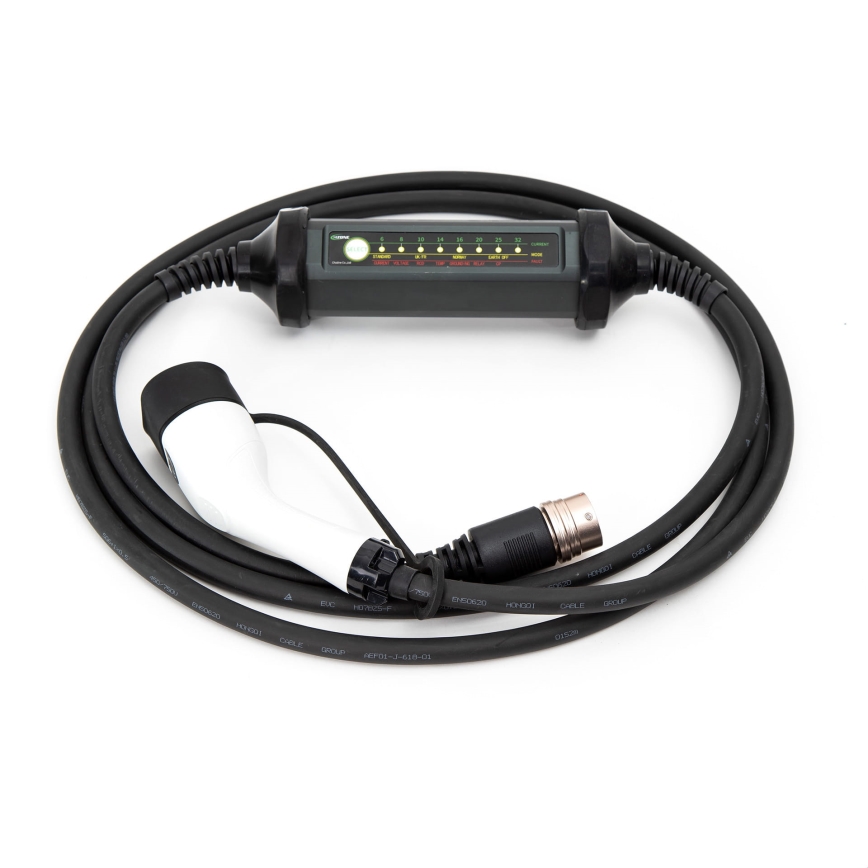 Chargeur portatif pour voitures électriques avec 4 adaptateurs Type 2 32A/480V 22kW 7m IP67