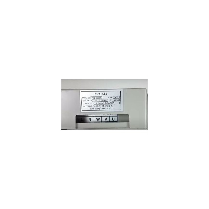 Convertisseur de fréquence pour moteurs triphasés 230V/12A