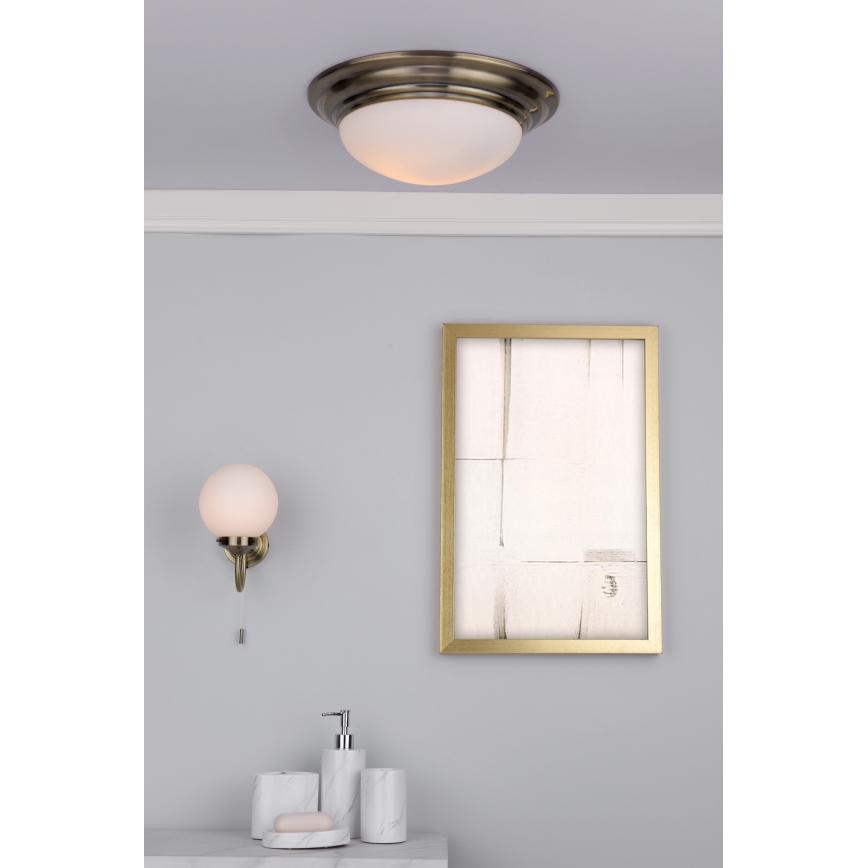 Där Lighting BAR5075 - Plafondlamp BARCLAY voor de badkamer, 1xE27/60W/230V, Ø 38 cm, messing