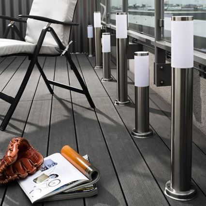 LED RGBW dimbare buitenlamp LIVIA 1xE27/6,5W/230V 2700-6500K Wi-Fi 100 cm IP44 zilver