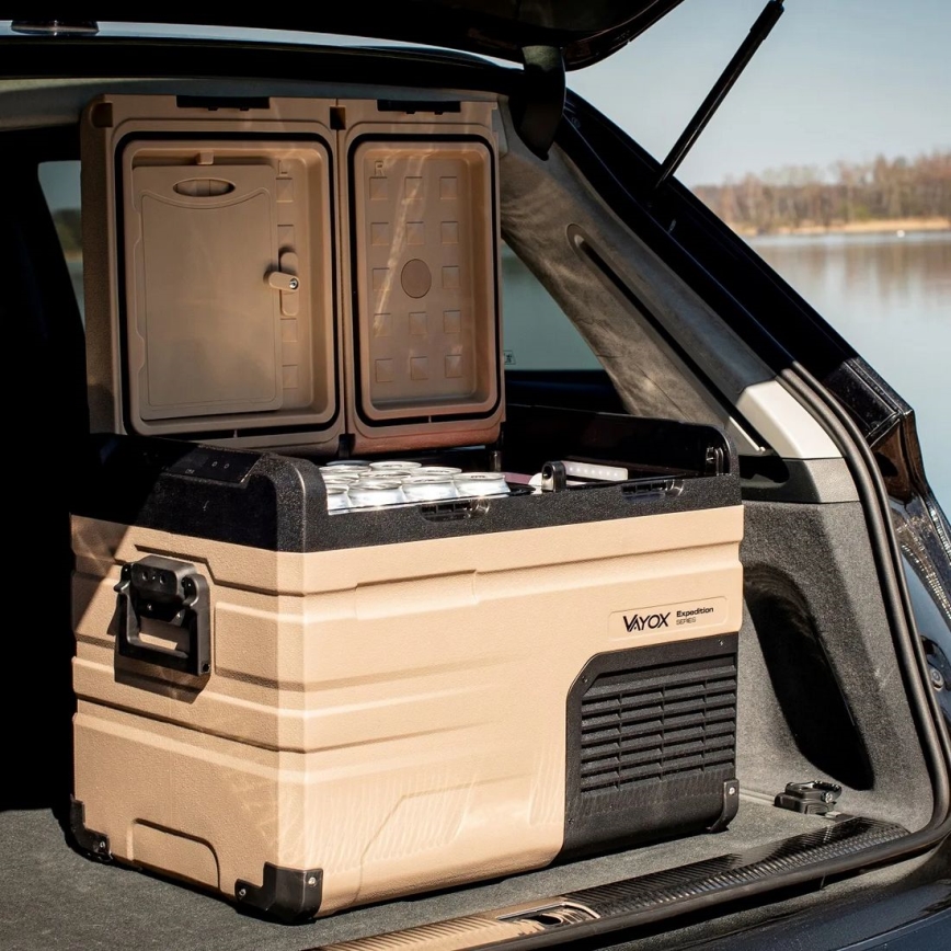 Draagbaar autokoelkast met LCD scherm 39 l 230V/12V/24V bruin