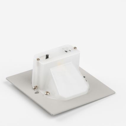 Luminaire LED pour escalier avec détecteur de mouvement et capteur crépusculaire LED/1,5W/230V 3000/4000/6500K blanc