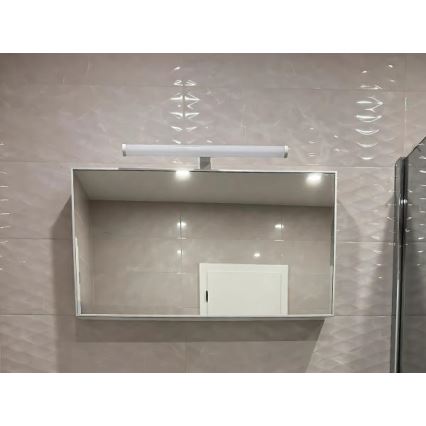 Éclairage LED pour miroir de salle de bains 12W/230V 59,5 cm IP44 blanc