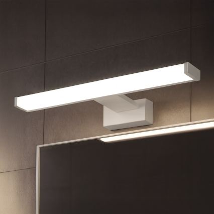 Éclairage LED pour miroir de salle de bains MIRORE LED/8W/230V 40 cm IP44 blanc