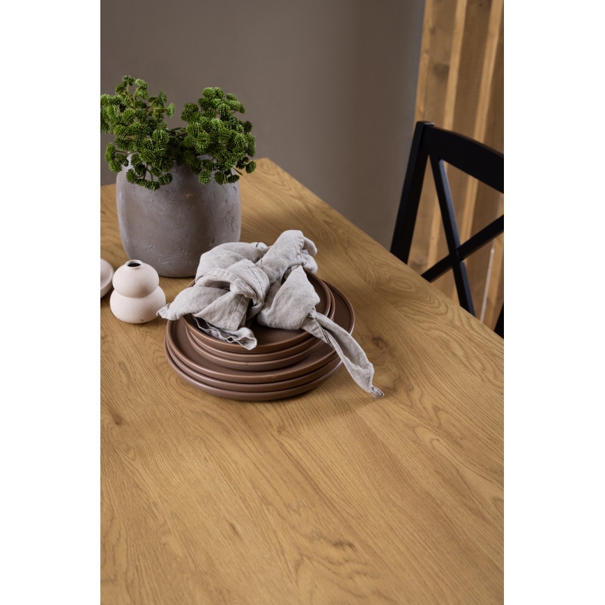 Eettafel CARYS eikenhout