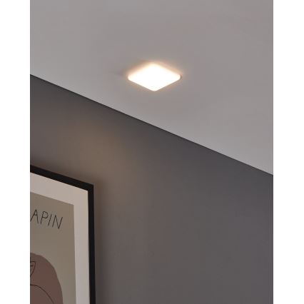 Eglo - Hangende LED Badkamer plafond verlichting LED/5,5W/230V 10x10 cm IP65